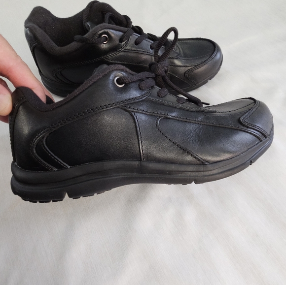 Work shoes - Picture 4 of 5